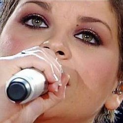Alessandra Amoroso si aggiudica il doppio disco di platino