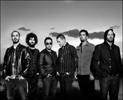 Linkin Park: “Burning In The Skies”, il video ufficiale