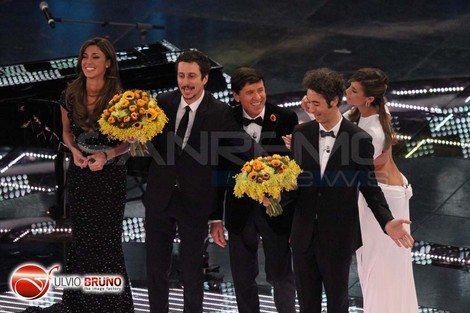 Sanremo 2011, Anansi e Gabriella Ferrone i giovani eliminati