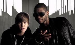 Justin Bieber duetta con Usher ai Grammy Awards (video)
