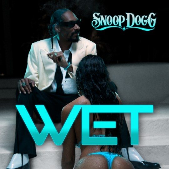 Snoop Dogg torna in radio con “Wet (Sweat)”