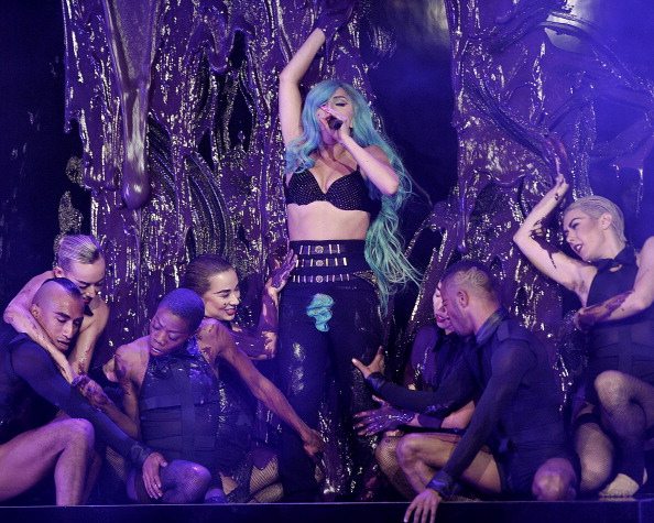 Lady Gaga, prima calva in tv poi star ai MuchMusic Video Awards