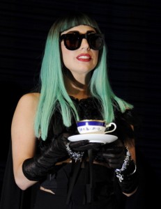 Lady Gaga riceve un dono