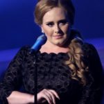 Adele trionfa ai VMA 2011