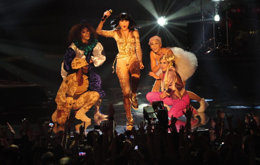 La performance di Jessie J| © LEON NEAL/AFP/Getty Images