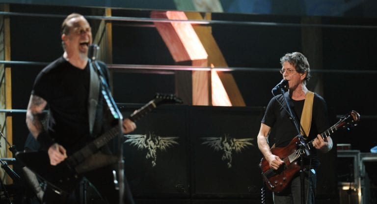 Lou Reed compie 70 anni: auguri anche a Bon Jovi e Chris Martin