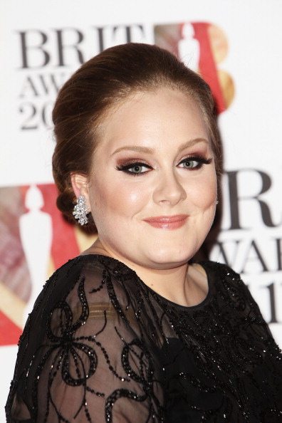 Adele nella Billboard si avvicina al record di “The Bodyguard”