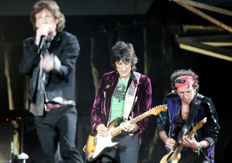 Rolling Stones: Ron Wood smentisce registrazione album