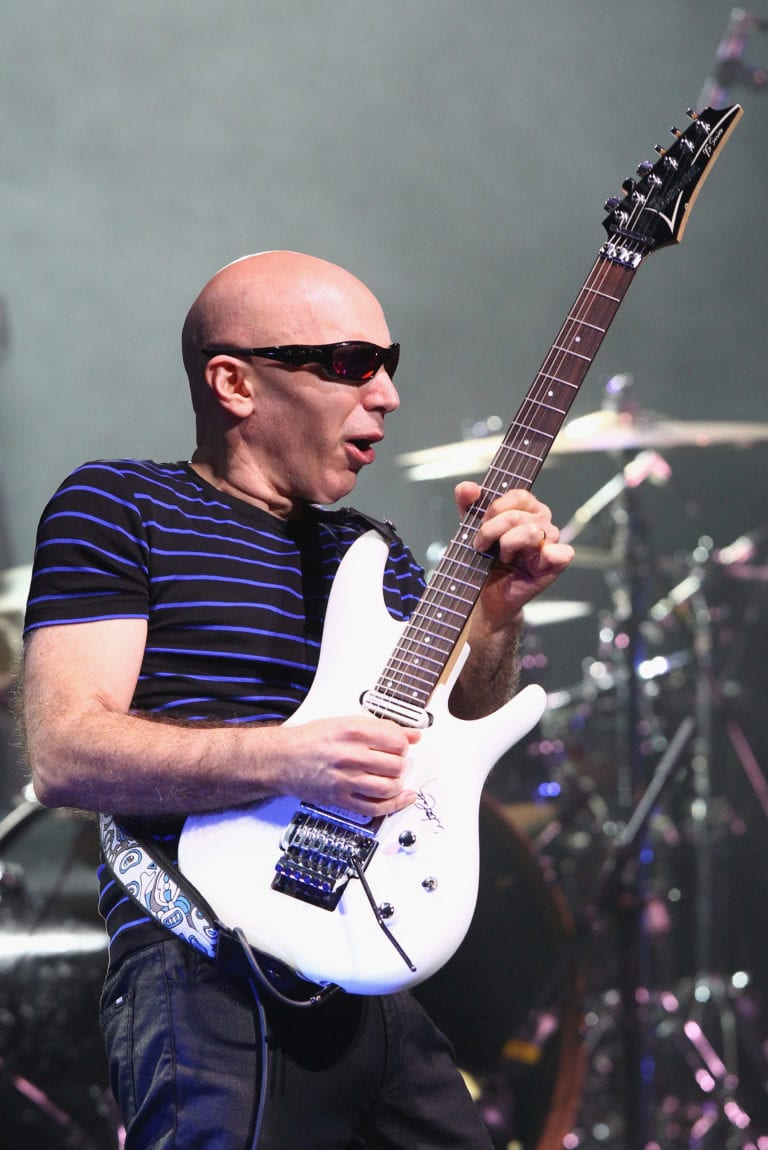 Joe Satriani, nuovo album e Tour europeo nel 2013
