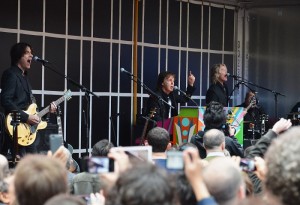 Paul McCartney a Times Square | © Slaven Vlasic/Getty Images