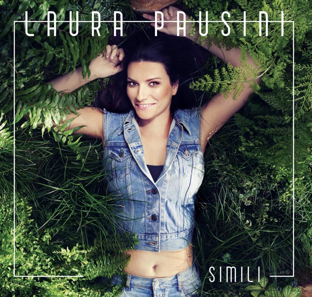 Laura Pausini lancia il video di Simili