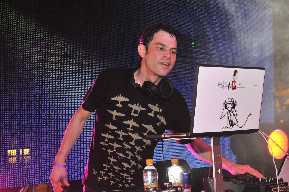 DJ Earworm NYE Singapore 2009