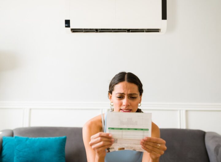 Lo scaldabagno elettrico ha la funzione di riscaldare e mantenere calda una quantità significativa di acqua, solitamente tra i 50 e i 100 litri o più