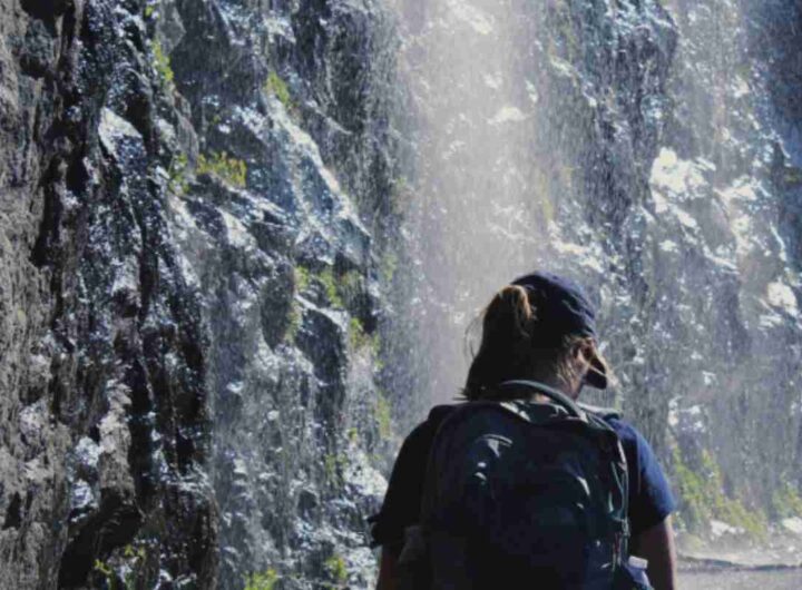 Le Cascate del Serio si trovano a circa 1.750 metri di altitudine, poco distante dalla sorgente del fiume Serio, che le alimenta