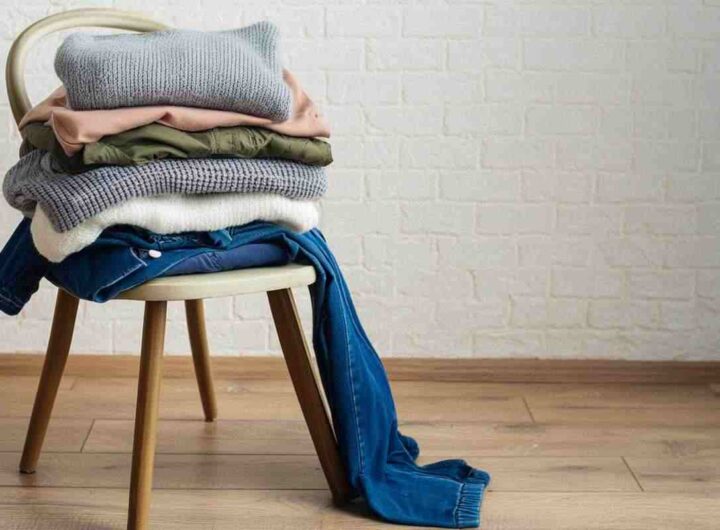 Vestiti sedia accumulo significato