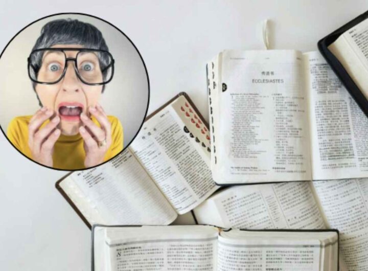 Secondo il libro dell’Esodo (capitolo 10), Dio ordinò a Mosè di evocare un vento da oriente che portasse in Egitto uno sciame di locuste