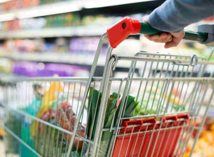 spesa al supermercato: con questi trucchi risparmi fino al 50%
