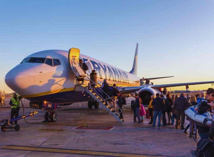 cosa non si può portare a bordo dell'aereo