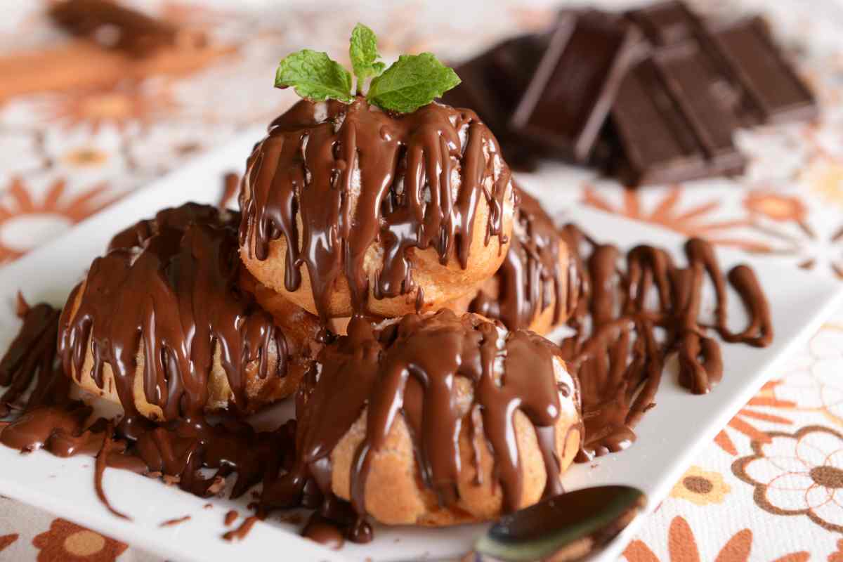 Profiteroles
