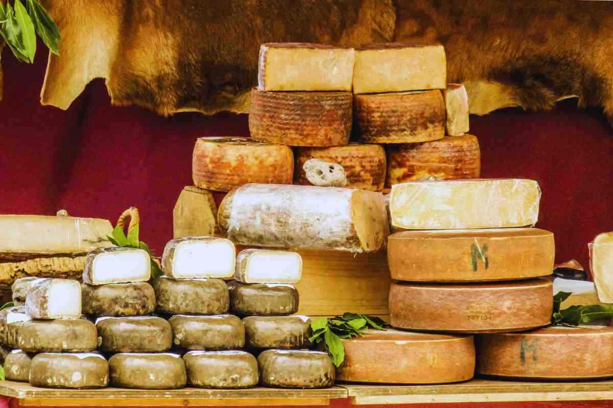 Formaggio pericoloso, gettalo subito se l’hai acquistato