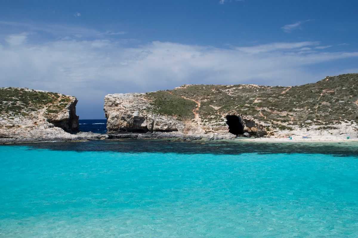 mare più bello del mondo : scopri la laguna di blu di malta