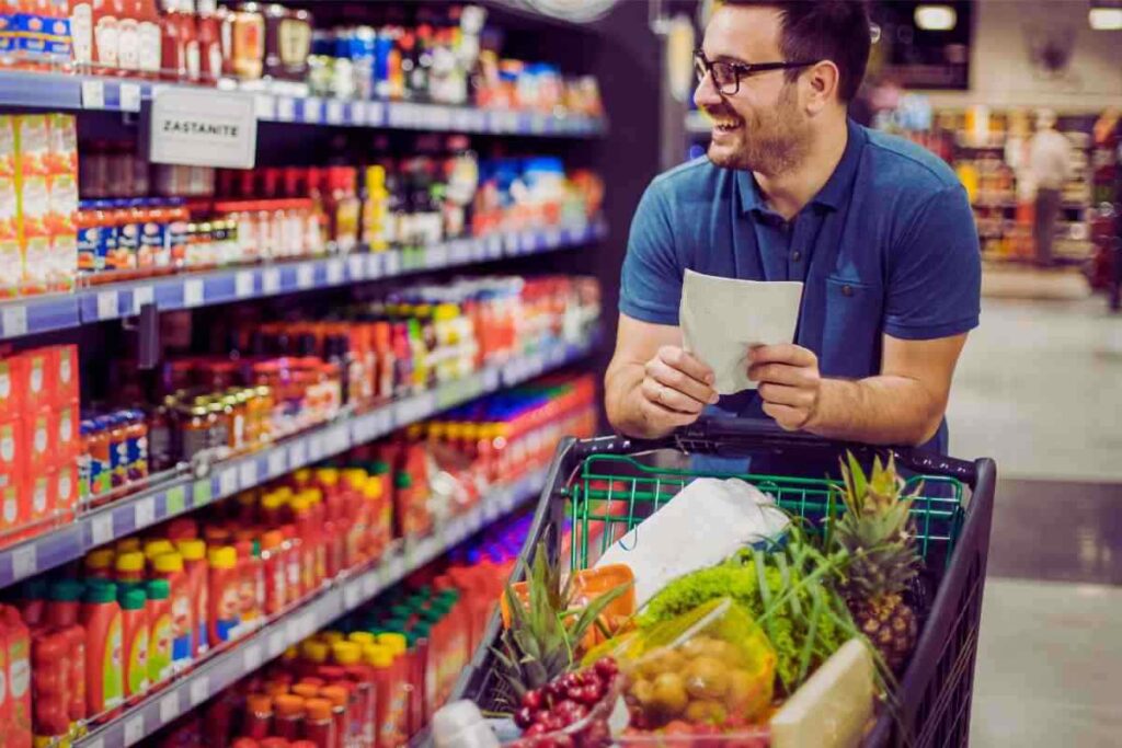 Il metodo segreto per risparmiare centinaia di euro sulla spesa