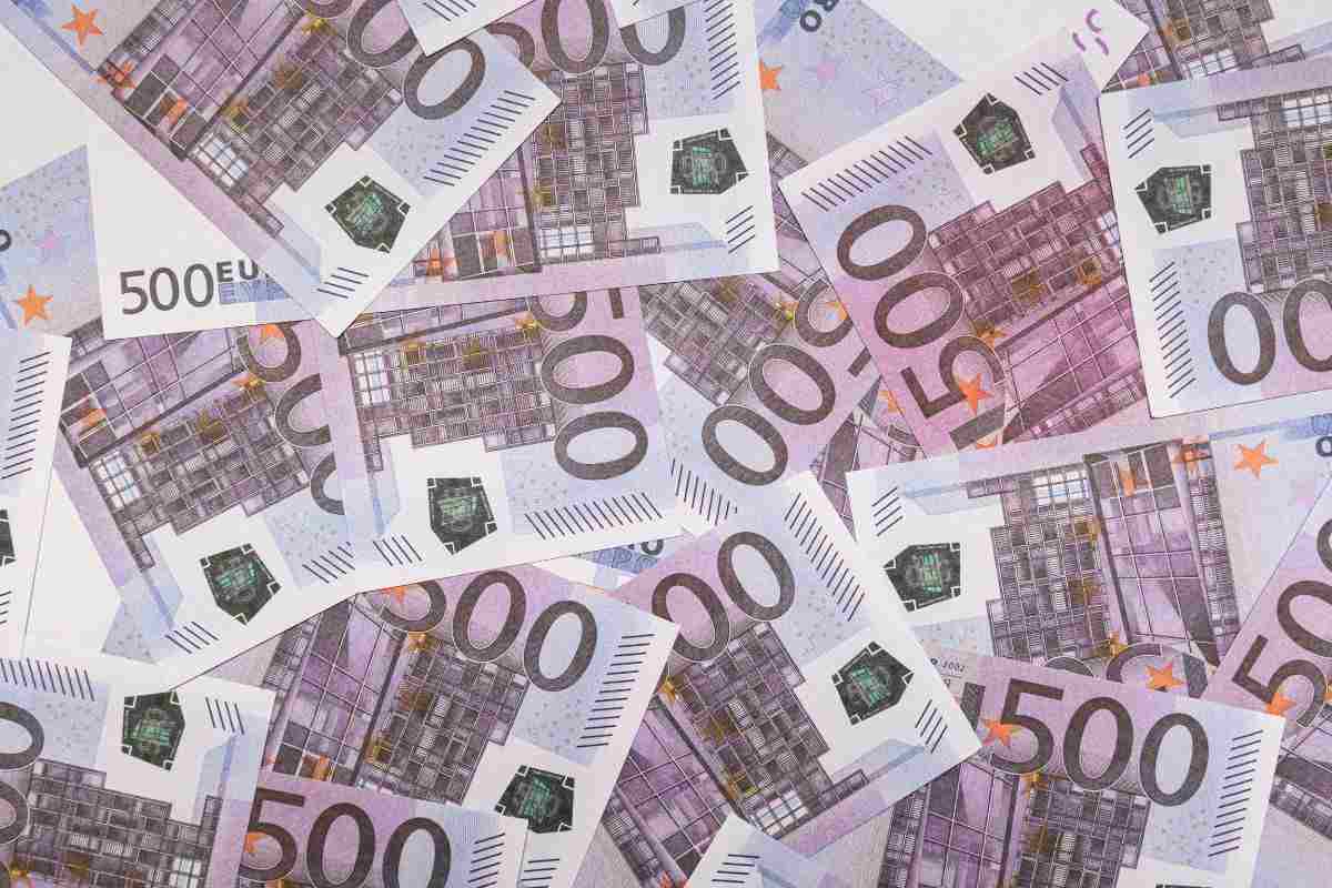 Addio alle banconote da 500 euro