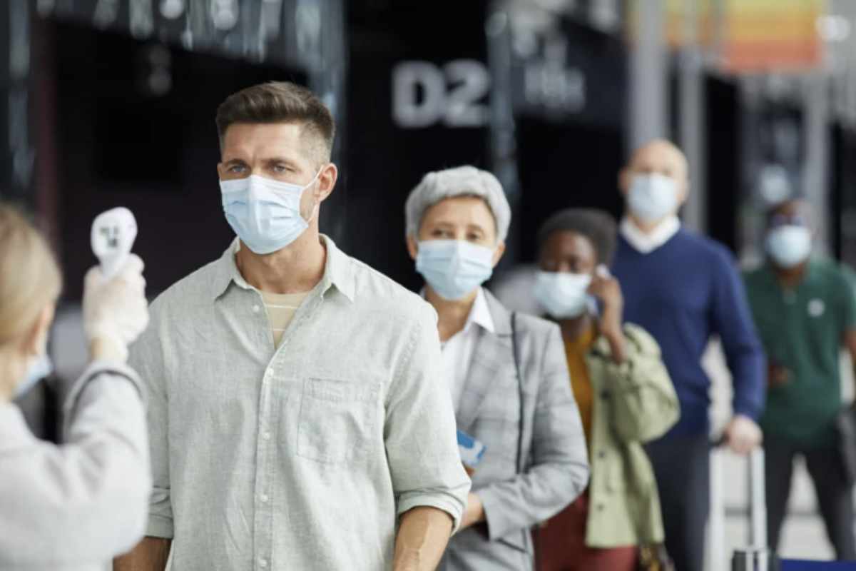 Michel de Nostredame nacque tra il 14 e il 21 dicembre 1503 a Saint-Rémy-de-Provence, nel Sud della Francia. Laureatosi in medicina,