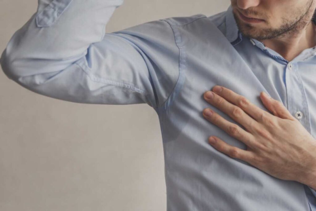 Nonostante i normali cicli di lavaggio in lavatrice, spesso il cattivo odore non scompare del tutto, compromettendo la freschezza