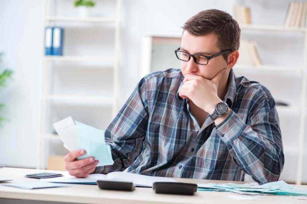 Non pagare le cartelle esattoriali, il Fisco cancella tutti i debiti