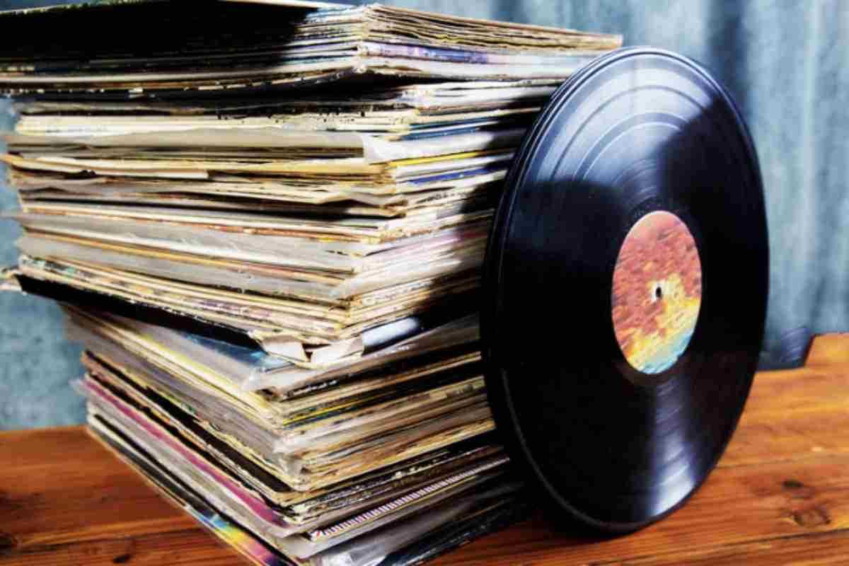 Se possiedi una collezione di vinili italiani, è il momento di verificare attentamente il valore di ogni pezzo.