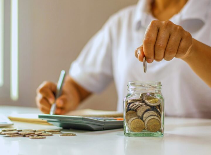 Risparmia 10 mila euro in un anno: il metodo