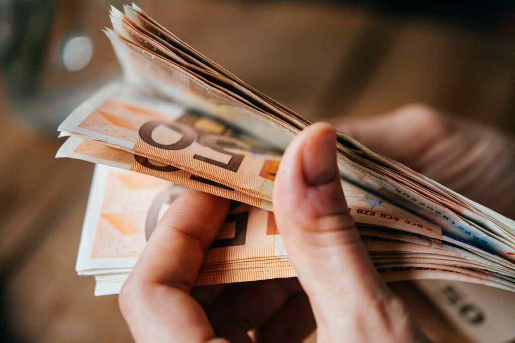 Aumenti in busta paga dal 2026