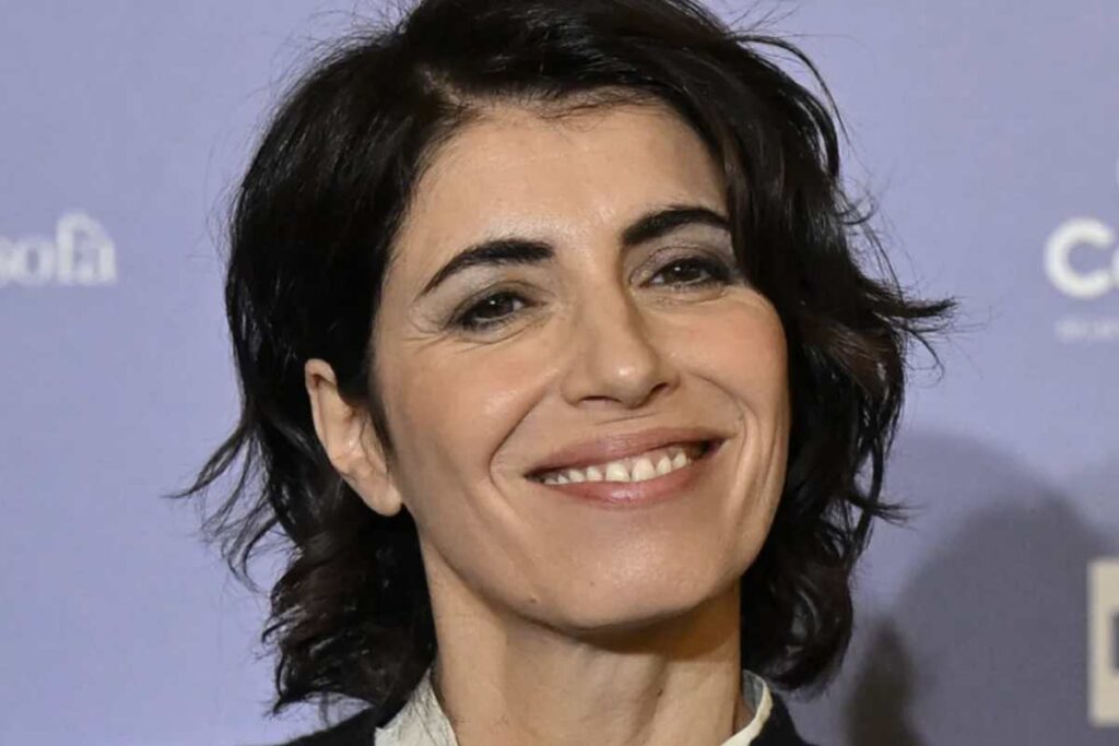 Un progetto che non solo celebra la lunga e prestigiosa carriera della cantautrice romana, ma segna anche un importante ritorno