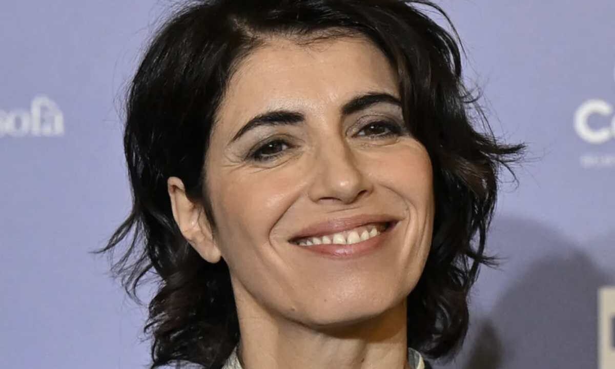 Un progetto che non solo celebra la lunga e prestigiosa carriera della cantautrice romana, ma segna anche un importante ritorno