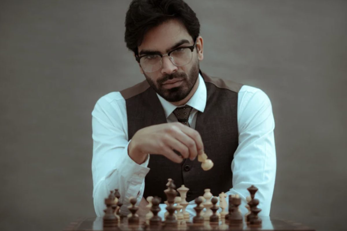 Howard Gardner, professore presso l’Università di Harvard, ha rivoluzionato la psicologia dell’intelligenza introducendo