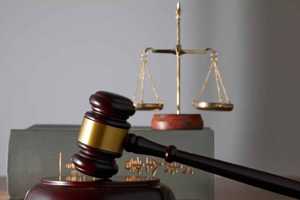 Il pagamento dell'assegno divorziale si ferma se l'ex coniuge ha debiti nei tuoi confronti, di che si tratta