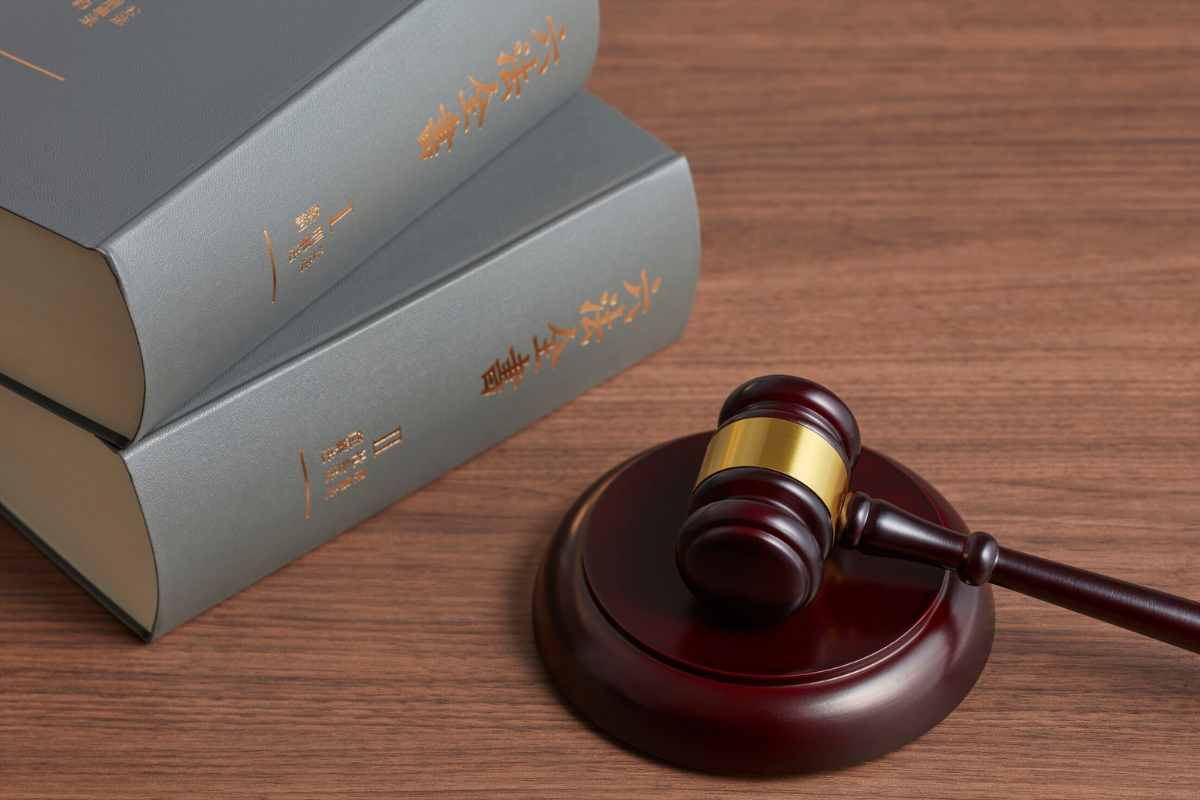 Il pagamento dell'assegno divorziale si ferma se l'ex coniuge ha debiti nei tuoi confronti