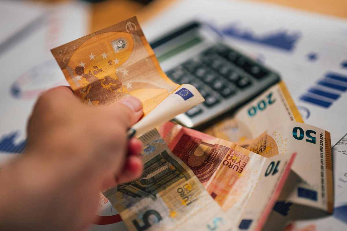 Il Governo vuole innalzare il limite dei pagamento in contanti a 10.000€