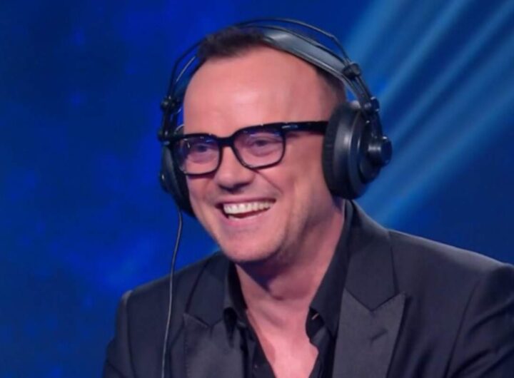Gigi D'Alessio primo piano del cantante