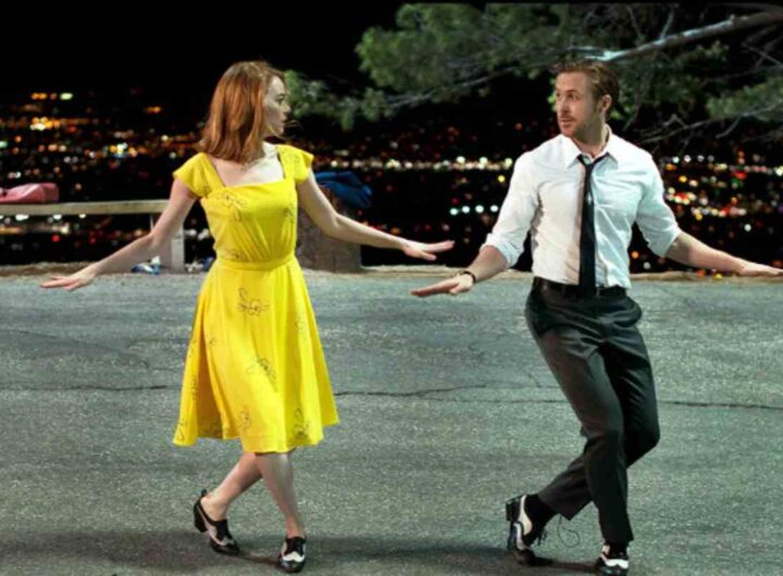 protagonisti di lalaland in una scena del musical