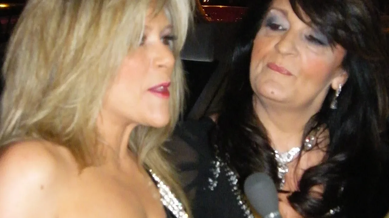 Samantha Fox, la diva degli anni '80 che ha segnato il pop