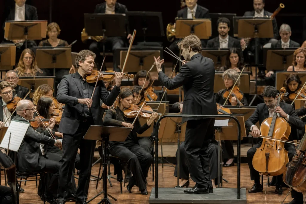 Firenze: Strauss e Stravinsky conquistano il Mandela Forum con Luka Hauser